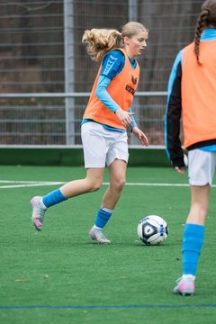 Bild 43 - wBJ VfL Pinneberg - Eimsbuettler TV2 : Ergebnis: 3:5